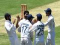 Ind vs Aus, 4th Test: Siraj, Thakur take early wickets in opening session - Hindi News | Ind vs Aus, 4th Test: Siraj, Thakur take early wickets in opening session | Latest cricket News at Lokmattimes.com