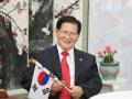 Lee Man-hee writes a letter regarding Shincheonji members' plasma donation - Hindi News | Lee Man-hee writes a letter regarding Shincheonji members' plasma donation | Latest business News at Lokmattimes.com