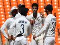 Ind vs Eng, 4th Test: Visitors show fight but hosts in control (Tea) - Hindi News | Ind vs Eng, 4th Test: Visitors show fight but hosts in control (Tea) | Latest cricket News at Lokmattimes.com