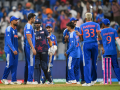T20 WC: Siraj's 3-29 after Surya's 84* help India beat USA by 29 runs - Hindi News | T20 WC: Siraj's 3-29 after Surya's 84* help India beat USA by 29 runs | Latest other-sports News at Lokmattimes.com