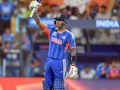 T20 WC: Skyrocketing Surya scores fifty as India struggle against USA in opener - Hindi News | T20 WC: Skyrocketing Surya scores fifty as India struggle against USA in opener | Latest other-sports News at Lokmattimes.com