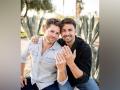 'Mean Girls' actor Jonathan Bennett exchanged vows with Jaymes Vaughan - Hindi News | 'Mean Girls' actor Jonathan Bennett exchanged vows with Jaymes Vaughan | Latest entertainment News at Lokmattimes.com