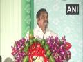 Tamil Nadu CM Palaniswami claims oxygen allocation to state based on wrong allotment - Hindi News | Tamil Nadu CM Palaniswami claims oxygen allocation to state based on wrong allotment | Latest national News at Lokmattimes.com