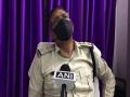 Cop sustains injuries after being dragged on car's bonnet in MP's Jabalpur - Hindi News | Cop sustains injuries after being dragged on car's bonnet in MP's Jabalpur | Latest national News at Lokmattimes.com