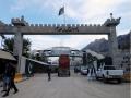Torkham border with Afghanistan closed by Pakistan to stem COVID-19 spread - Hindi News | Torkham border with Afghanistan closed by Pakistan to stem COVID-19 spread | Latest international News at Lokmattimes.com