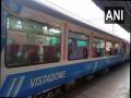 Karnataka's first train with two Vistadome coaches arrives in Bengaluru - Hindi News | Karnataka's first train with two Vistadome coaches arrives in Bengaluru | Latest national News at Lokmattimes.com
