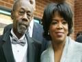 Vernon Winfrey, Oprah Winfrey's father, passes away at the age of 89 - Hindi News | Vernon Winfrey, Oprah Winfrey's father, passes away at the age of 89 | Latest entertainment News at Lokmattimes.com