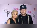 Rob Kardashian and Blac Chyna go for settlement before second trial - Hindi News | Rob Kardashian and Blac Chyna go for settlement before second trial | Latest entertainment News at Lokmattimes.com