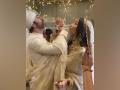Ranbir Kapoor, Alia Bhatt raise a toast after tying the knot - Hindi News | Ranbir Kapoor, Alia Bhatt raise a toast after tying the knot | Latest entertainment News at Lokmattimes.com