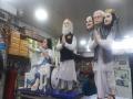 In fierce Bengal contest, Howrah shop has 'sweet' statuettes of PM Modi, Mamata - Hindi News | In fierce Bengal contest, Howrah shop has 'sweet' statuettes of PM Modi, Mamata | Latest national News at Lokmattimes.com