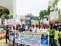 Protest held outside Chinese embassy in Bangladesh demanding compensation for workers' deaths - Hindi News | Protest held outside Chinese embassy in Bangladesh demanding compensation for workers' deaths | Latest international News at Lokmattimes.com