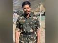 Here's how real-life Indian jawans trained 'Shershaah' actors - Hindi News | Here's how real-life Indian jawans trained 'Shershaah' actors | Latest entertainment News at Lokmattimes.com