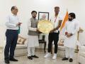 Tokyo Paralympics: Sports Minister Anurag Thakur felicitates silver medallist Nishad Kumar - Hindi News | Tokyo Paralympics: Sports Minister Anurag Thakur felicitates silver medallist Nishad Kumar | Latest other-sports News at Lokmattimes.com