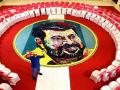 Man creates giant portrait using 600 mobile phones for actor Mammootty on 70th birthday - Hindi News | Man creates giant portrait using 600 mobile phones for actor Mammootty on 70th birthday | Latest national News at Lokmattimes.com