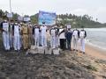 International coastal cleanup day observed by Indian Coast Guard - Hindi News | International coastal cleanup day observed by Indian Coast Guard | Latest national News at Lokmattimes.com
