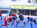 Police Hockey C'ship: Karnataka survives Uttar Pradesh scare to move into quarters - Hindi News | Police Hockey C'ship: Karnataka survives Uttar Pradesh scare to move into quarters | Latest hockey News at Lokmattimes.com