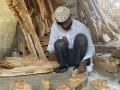 UP polls: Saharanpur wood artisans seek cap on price inflation, better civic amenities - Hindi News | UP polls: Saharanpur wood artisans seek cap on price inflation, better civic amenities | Latest national News at Lokmattimes.com