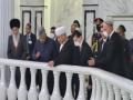 President Kovind visits at Kipchak Mausoleum, Independence Monument at Ashgabat in Turkmenistan - Hindi News | President Kovind visits at Kipchak Mausoleum, Independence Monument at Ashgabat in Turkmenistan | Latest international News at Lokmattimes.com