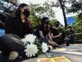 Massive rally in Seoul over suicide deaths of distressed teachers - Hindi News | Massive rally in Seoul over suicide deaths of distressed teachers | Latest international News at Lokmattimes.com