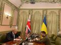 Zelenskyy, Johnson meet on defense, security issues - Hindi News | Zelenskyy, Johnson meet on defense, security issues | Latest international News at Lokmattimes.com