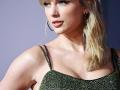 Taylor Swift donates $13,000 each to two women struggling due to pandemic - Hindi News | Taylor Swift donates $13,000 each to two women struggling due to pandemic | Latest lifestyle News at Lokmattimes.com
