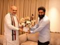 Junior NTR calls on Amit Shah in Hyderabad - Hindi News | Junior NTR calls on Amit Shah in Hyderabad | Latest national News at Lokmattimes.com