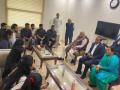 Haryana CM meets students evacuated from Ukraine - Hindi News | Haryana CM meets students evacuated from Ukraine | Latest politics News at Lokmattimes.com