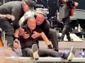 Bruce Springsteen falls on stage in Amsterdam during world tour - Hindi News | Bruce Springsteen falls on stage in Amsterdam during world tour | Latest entertainment News at Lokmattimes.com