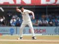 3rd Test, Day 2: Umesh, Ashwin pick three wickets each as India bowl out Australia for 197 - Hindi News | 3rd Test, Day 2: Umesh, Ashwin pick three wickets each as India bowl out Australia for 197 | Latest other-sports News at Lokmattimes.com