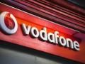 Vodafone issues ultimatum to Indian govt: UK media - Hindi News | Vodafone issues ultimatum to Indian govt: UK media | Latest national News at Lokmattimes.com