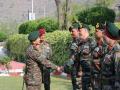 Northern Army Commander reviews security scenario in Kashmir valley - Hindi News | Northern Army Commander reviews security scenario in Kashmir valley | Latest national News at Lokmattimes.com
