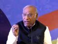 Kharge retracts 'poisonous snake' jibe at PM Modi; BJP riled - Hindi News | Kharge retracts 'poisonous snake' jibe at PM Modi; BJP riled | Latest politics News at Lokmattimes.com