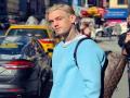 Aaron Carter claims to be sexually abused by late sister Leslie - Hindi News | Aaron Carter claims to be sexually abused by late sister Leslie | Latest entertainment News at Lokmattimes.com
