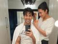 Divyanka Tripathi can officially be a men's hairstylist! - Hindi News | Divyanka Tripathi can officially be a men's hairstylist! | Latest entertainment News at Lokmattimes.com