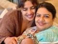 Priyanka shares glimpse of daughter Malti cradled in mother Madhu's arms - Hindi News | Priyanka shares glimpse of daughter Malti cradled in mother Madhu's arms | Latest entertainment News at Lokmattimes.com