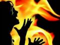 Mumbai: 60-year-old woman tries to set herself ablaze outside Mantralaya - Hindi News | Mumbai: 60-year-old woman tries to set herself ablaze outside Mantralaya | Latest maharashtra News at Lokmattimes.com