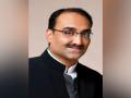 Aditya Chopra launches 'Saathi Card' for film industry's daily wagers - Hindi News | Aditya Chopra launches 'Saathi Card' for film industry's daily wagers | Latest entertainment News at Lokmattimes.com