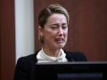 Amber Heard bursts into tears as she recounts sexual assault by Johnny Depp - Hindi News | Amber Heard bursts into tears as she recounts sexual assault by Johnny Depp | Latest entertainment News at Lokmattimes.com