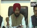 Punjab CM confers proprietary rights to 269 slum dwellers - Hindi News | Punjab CM confers proprietary rights to 269 slum dwellers | Latest national News at Lokmattimes.com