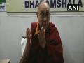 Dalai Lama gets 1st dose of COVID-19 vaccine, urges people to get vaccinated - Hindi News | Dalai Lama gets 1st dose of COVID-19 vaccine, urges people to get vaccinated | Latest national News at Lokmattimes.com