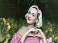 Katy Perry and her dog are 'about 95' pc ready to turn vegan - Hindi News | Katy Perry and her dog are 'about 95' pc ready to turn vegan | Latest entertainment News at Lokmattimes.com