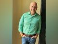 Anupam Kher receives COVID-19 vaccine shot in Mumbai - Hindi News | Anupam Kher receives COVID-19 vaccine shot in Mumbai | Latest entertainment News at Lokmattimes.com