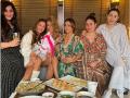 Malaika Arora celebrates sister Amrita's bday with 'Chai,chaat n chat' - Hindi News | Malaika Arora celebrates sister Amrita's bday with 'Chai,chaat n chat' | Latest entertainment News at Lokmattimes.com