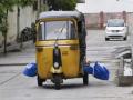 Telangana: Body of COVID-19 patient taken to burial ground in auto rickshaw - Hindi News | Telangana: Body of COVID-19 patient taken to burial ground in auto rickshaw | Latest national News at Lokmattimes.com