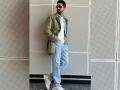 Ayushmann gets bombarded with birthday wishes from Bollywood friends - Hindi News | Ayushmann gets bombarded with birthday wishes from Bollywood friends | Latest entertainment News at Lokmattimes.com