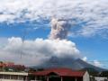 Alert level raised for volcano near Manila - Hindi News | Alert level raised for volcano near Manila | Latest international News at Lokmattimes.com