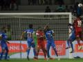 NorthEast United FC take on Mumbai City FC (ISL Match 2) - Hindi News | NorthEast United FC take on Mumbai City FC (ISL Match 2) | Latest football News at Lokmattimes.com