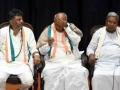 K'taka CM tussle: Shivakumar, Siddaramaiah refuse to budge - Hindi News | K'taka CM tussle: Shivakumar, Siddaramaiah refuse to budge | Latest politics News at Lokmattimes.com