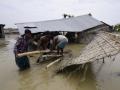 Assam flood situation grim, 59 lives lost, 33 lakh affected - Hindi News | Assam flood situation grim, 59 lives lost, 33 lakh affected | Latest national News at Lokmattimes.com