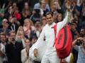 Wimbledon: He could have won the match, admits Federer after surviving scare against Mannarino - Hindi News | Wimbledon: He could have won the match, admits Federer after surviving scare against Mannarino | Latest tennis News at Lokmattimes.com